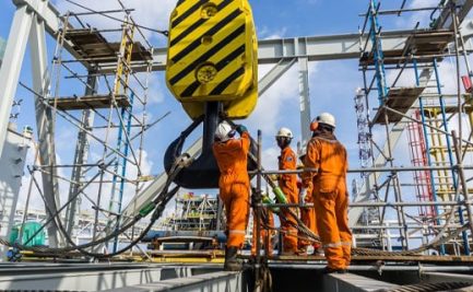 Offshore Workers Handling Sling onto Crane — Diesel Mechanic in Yandina, QLD